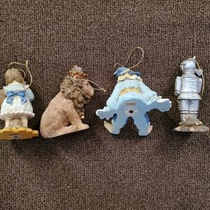 None Holiday - Wizard of Oz Ornaments None Holiday - Wizard of Oz Ornaments